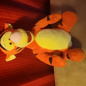 Disney Tigger-CD For Size